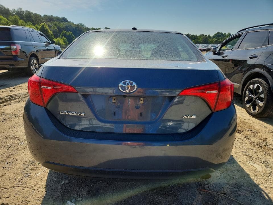 2017 TOYOTA COROLLA XLE 6