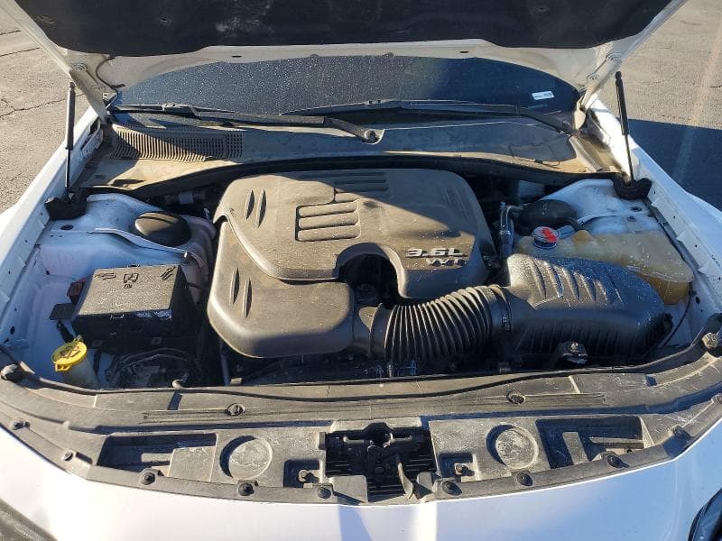 2019 CHRYSLER 300 S 11