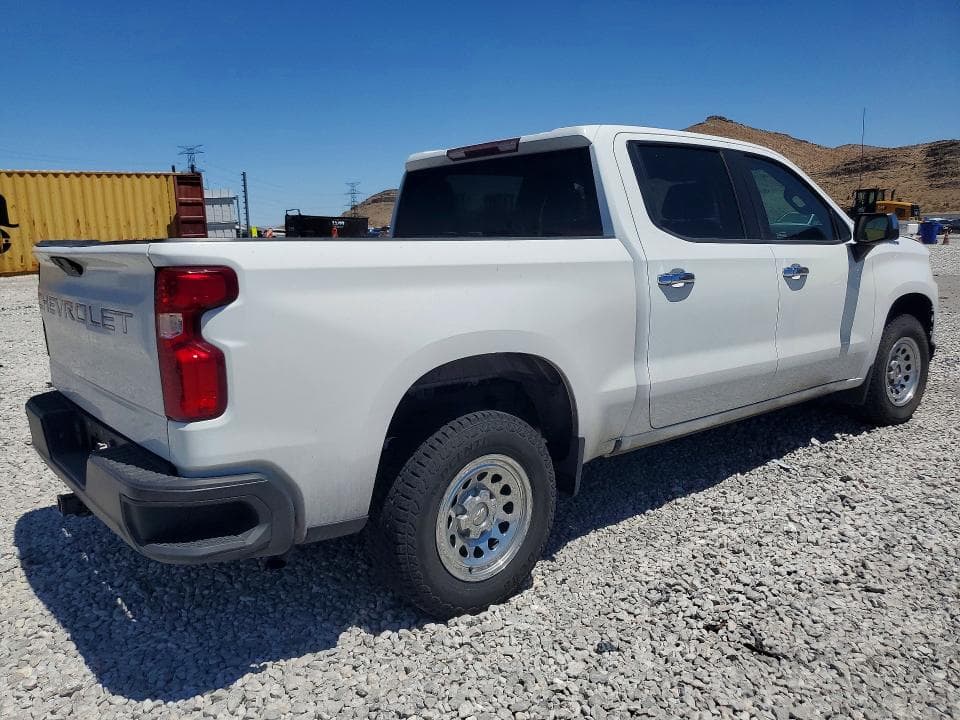 2021 CHEVROLET SILVERADO 3