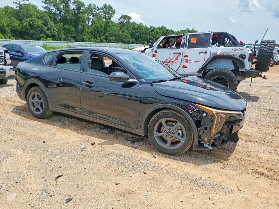 2025 KIA K4 LXS 4