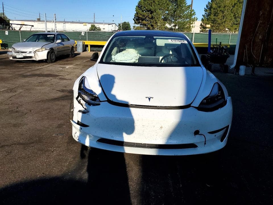 2018 TESLA MODEL 3 5