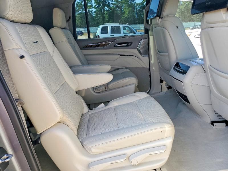 2021 CADILLAC ESCALADE ESV PREMIUM LUXURY PLATINUM 11