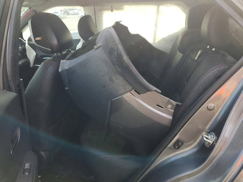 2019 NISSAN KICKS SR 11