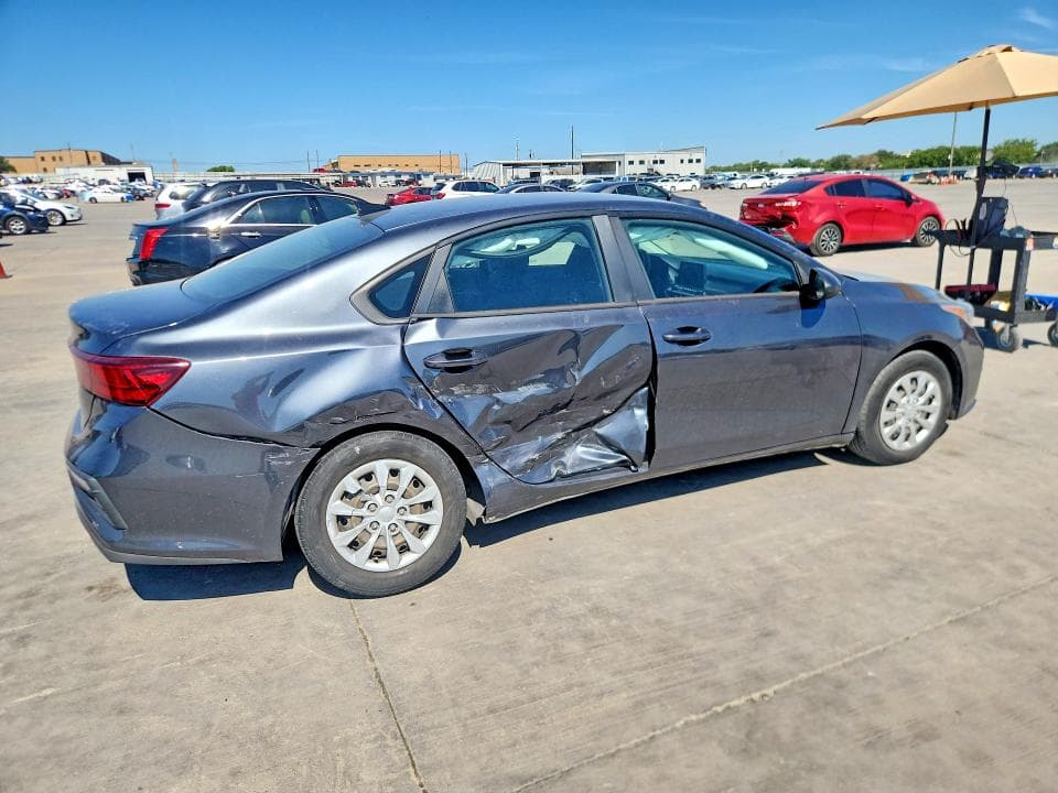 2020 KIA FORTE FE 3