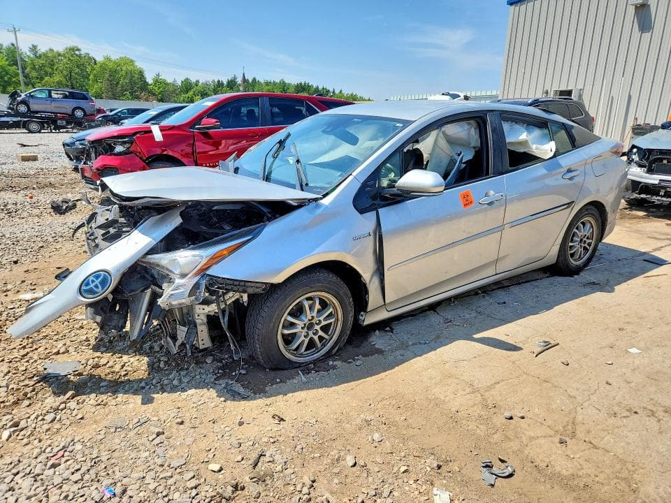 2017 TOYOTA PRIUS FOUR - 1