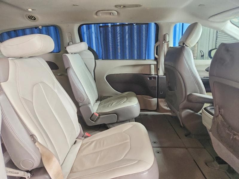 2017 CHRYSLER PACIFICA TOURING L 11
