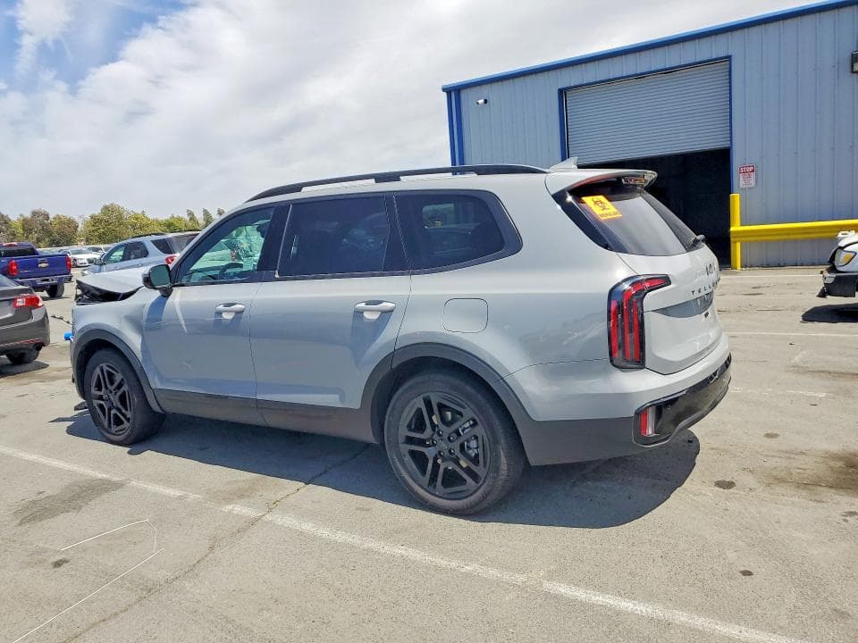 2025 KIA TELLURIDE SX-PRESTIGE X-LINE 2