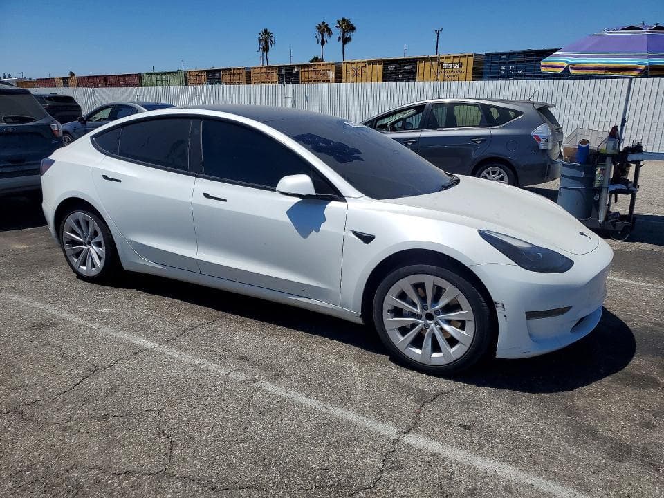 2023 TESLA MODEL 3 4