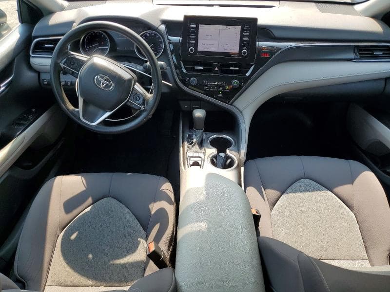 2022 TOYOTA CAMRY LE 8