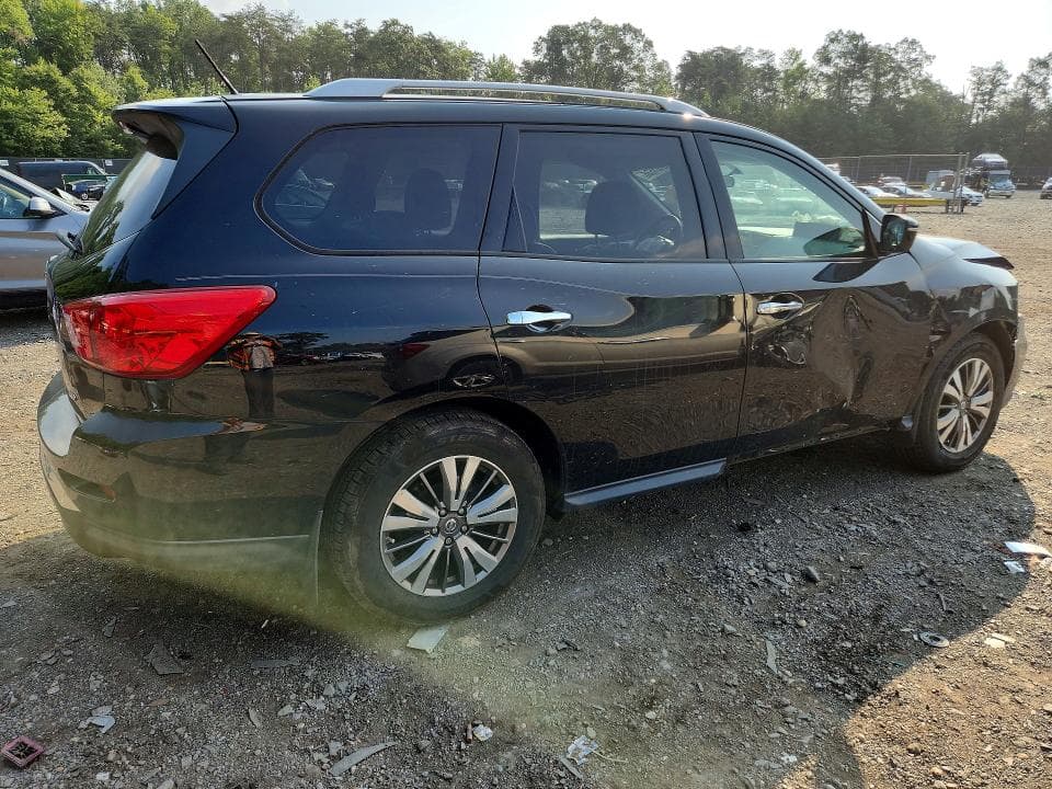 2018 NISSAN PATHFINDER S 3