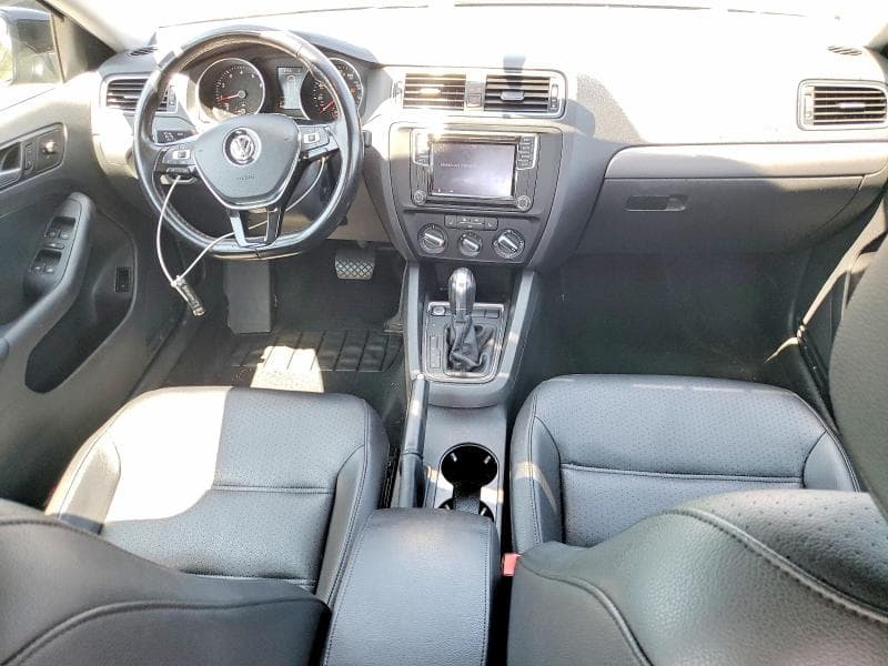 2017 VOLKSWAGEN JETTA SE 8