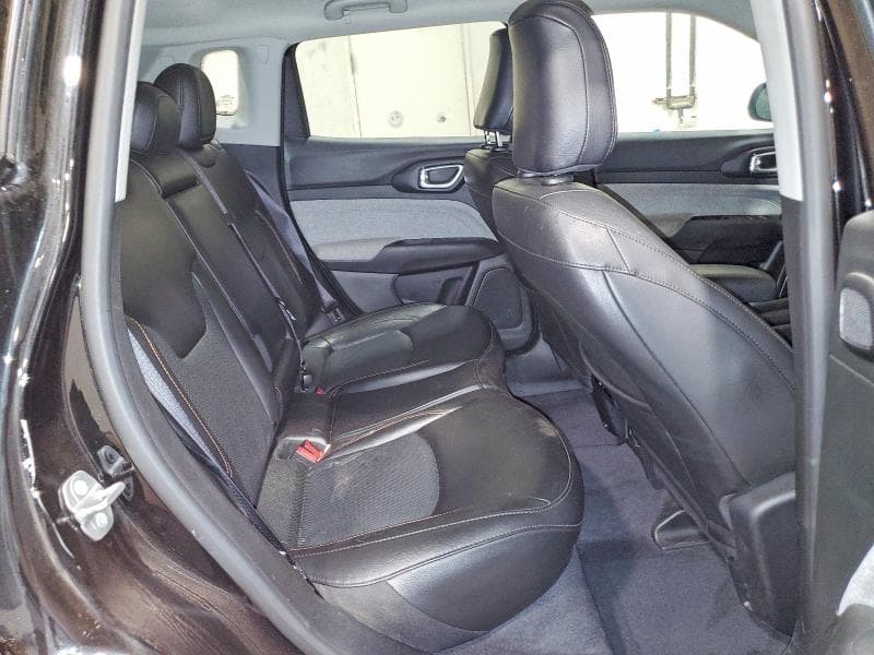 2022 JEEP COMPASS LATITUDE LUX 10