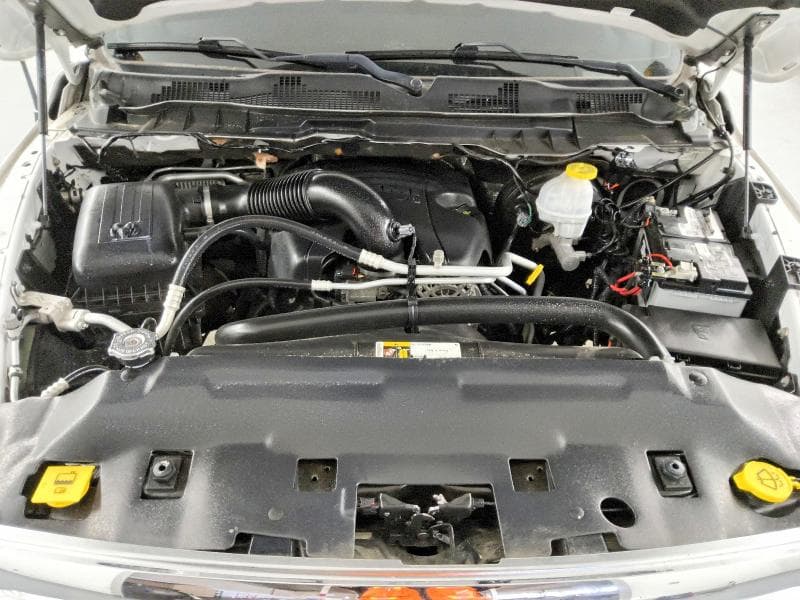 2019 RAM 1500 CLASSIC SLT 11