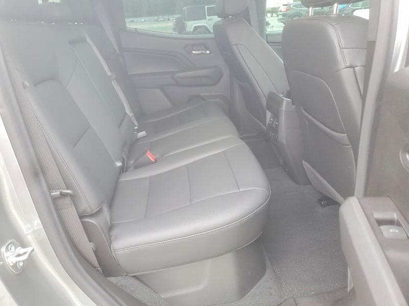 2025 GMC CANYON ELEVATION 10