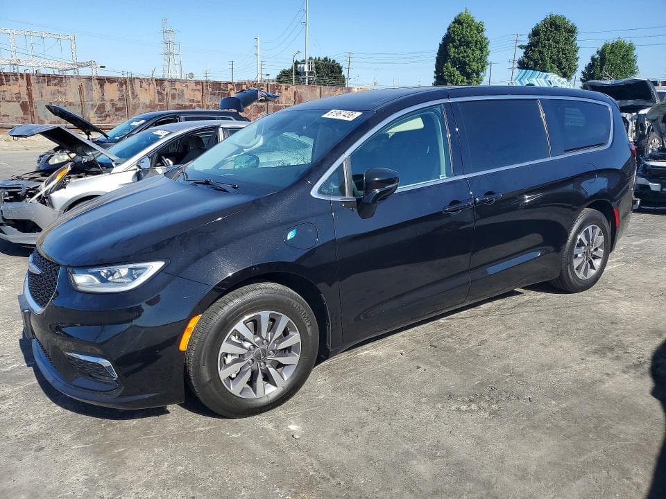 2024 CHRYSLER PACIFICA HYBRID SELECT - 1