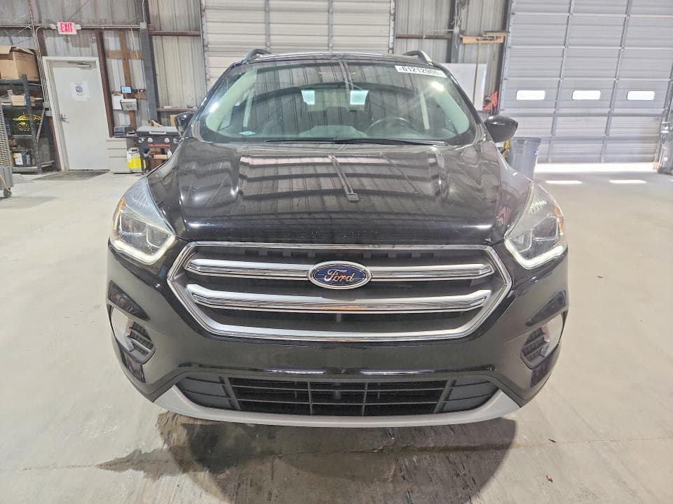 2017 FORD ESCAPE SE 5