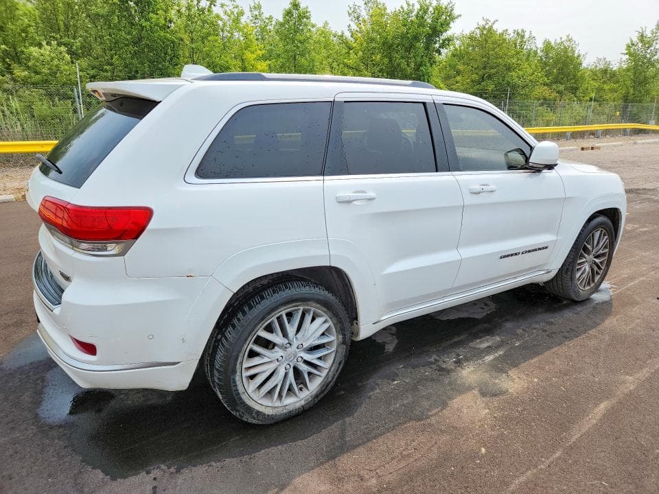 2017 JEEP GRAND CHEROKEE SUMMIT 3