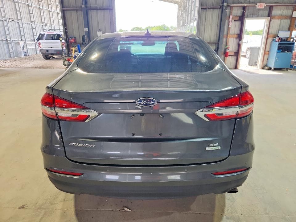2020 FORD FUSION SE 6