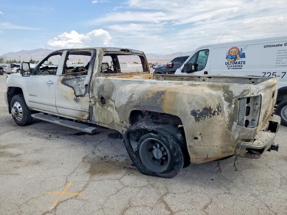 2019 CHEVROLET SILVERADO K3500 LTZ 2