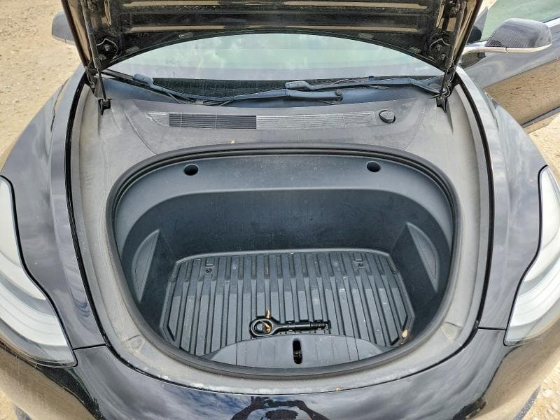 2020 TESLA MODEL 3 11