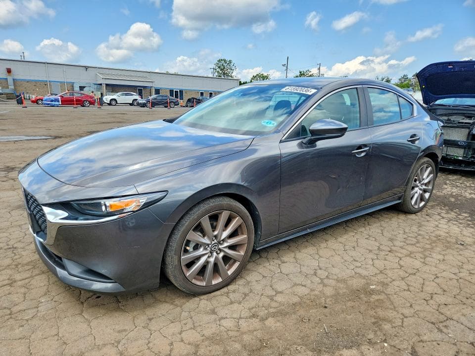 2021 MAZDA 3 SELECT - 1