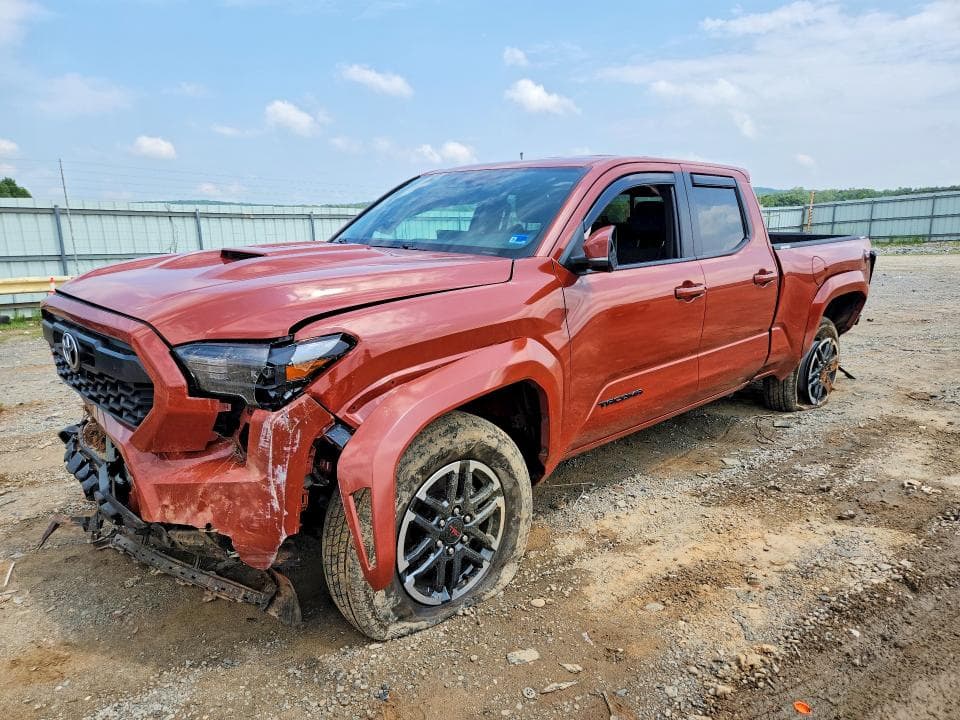 2025 TOYOTA TACOMA TRD SPORT - 1