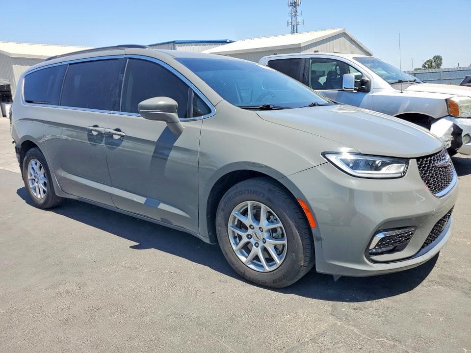 2022 CHRYSLER PACIFICA TOURING L 4