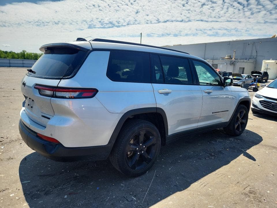 2023 JEEP GRAND CHEROKEE L LIMITED 3