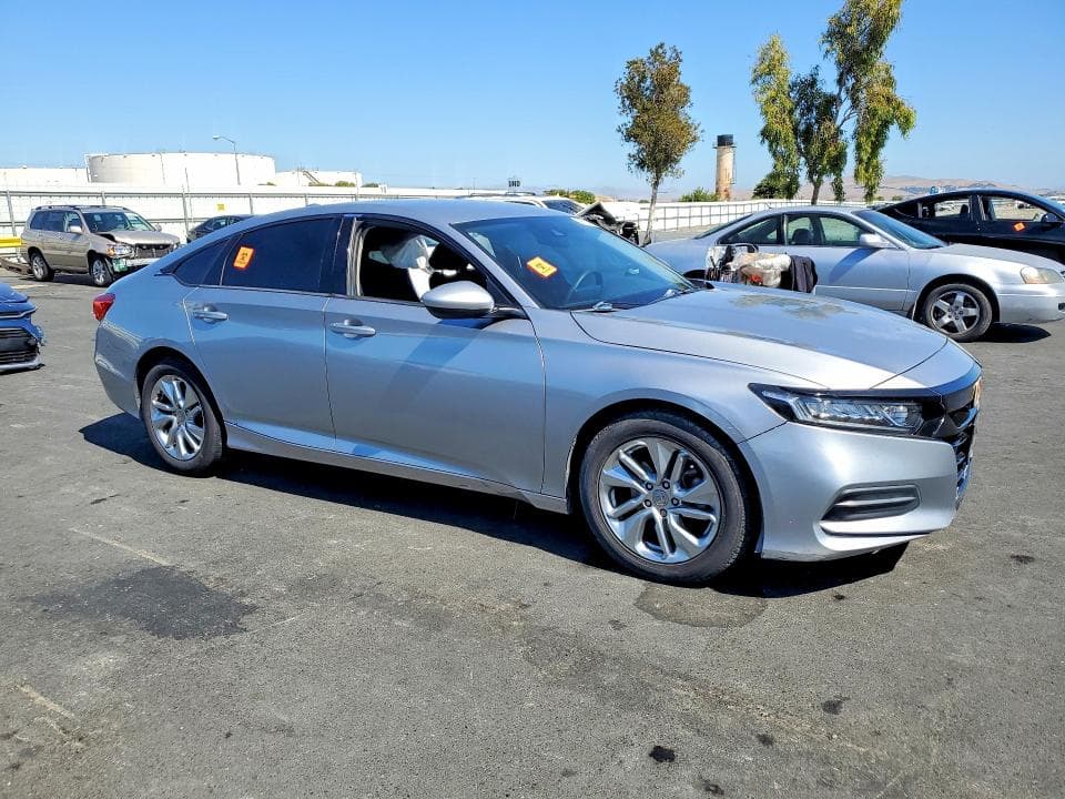 2018 HONDA ACCORD LX 4
