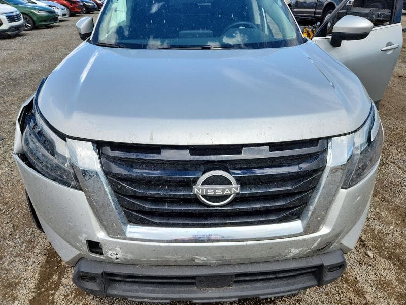 2024 NISSAN PATHFINDER SV 12