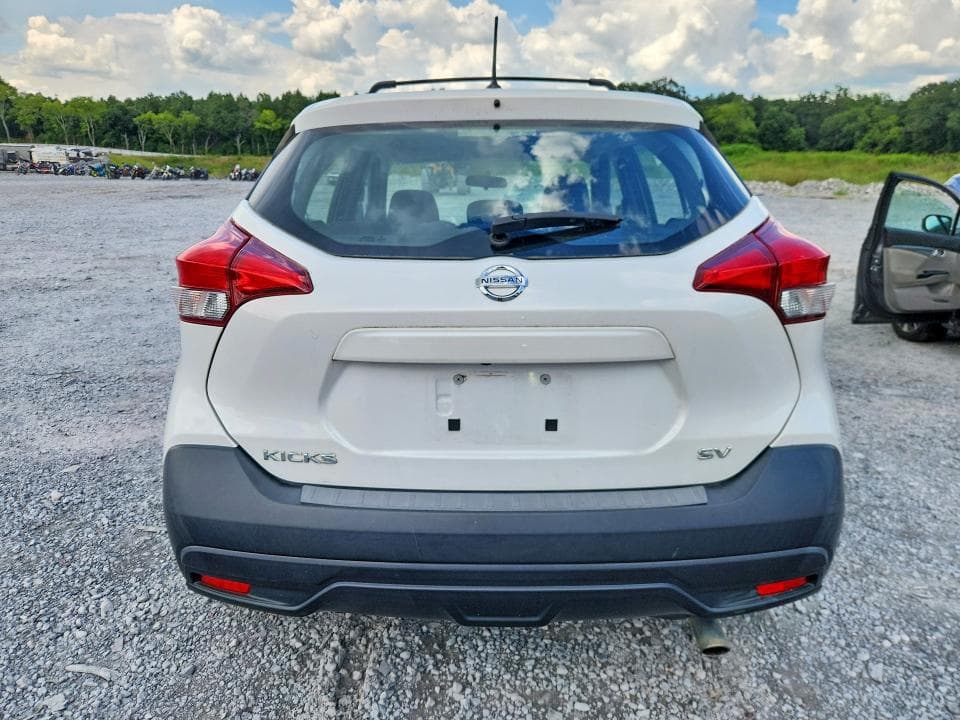 2019 NISSAN KICKS SV 6