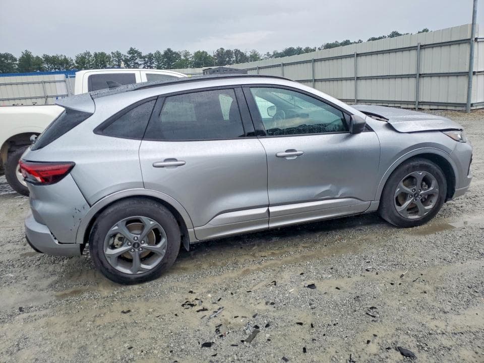 2024 FORD ESCAPE ST LINE 3