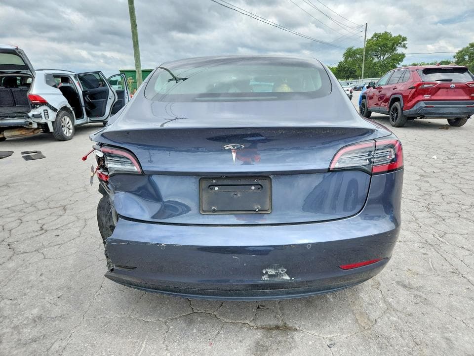 2020 TESLA MODEL 3 6