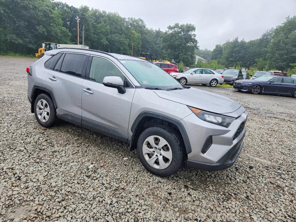 2019 TOYOTA RAV4 LE 4