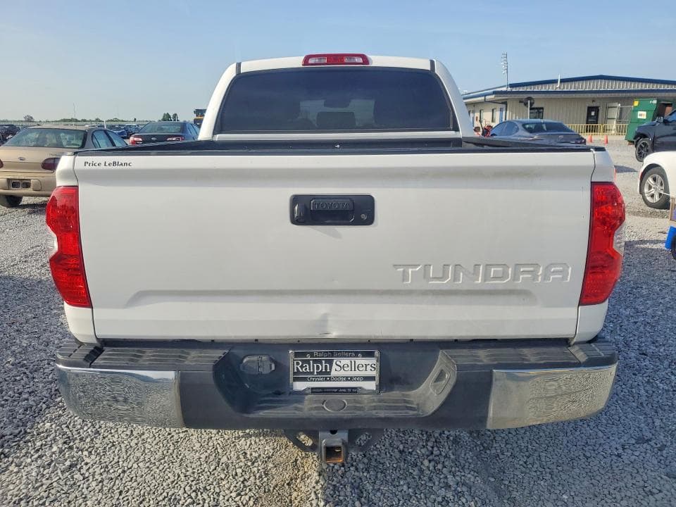 2018 TOYOTA TUNDRA CREWMAX SR5 6