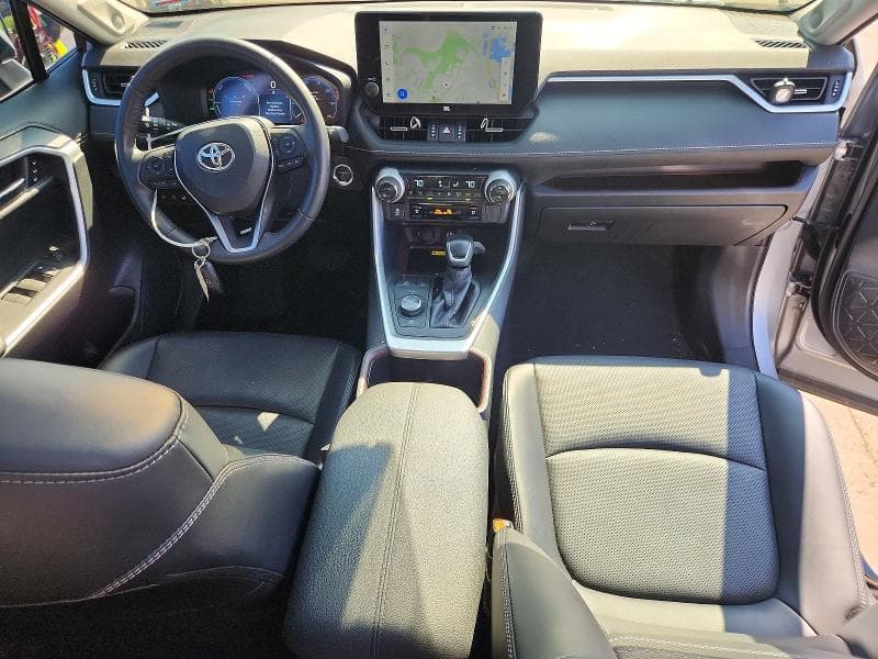 2024 TOYOTA RAV4 LIMITED 8