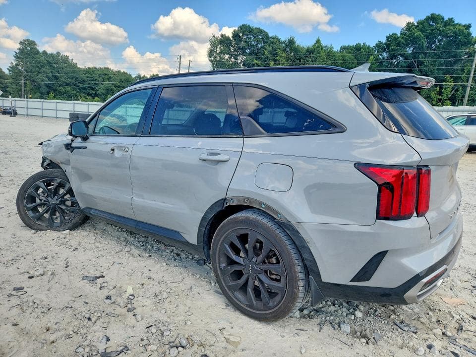 2022 KIA SORENTO SX 2