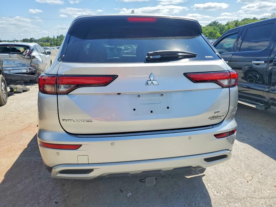 2024 MITSUBISHI OUTLANDER SE 6