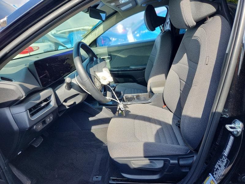 2025 KIA K4 EX 7
