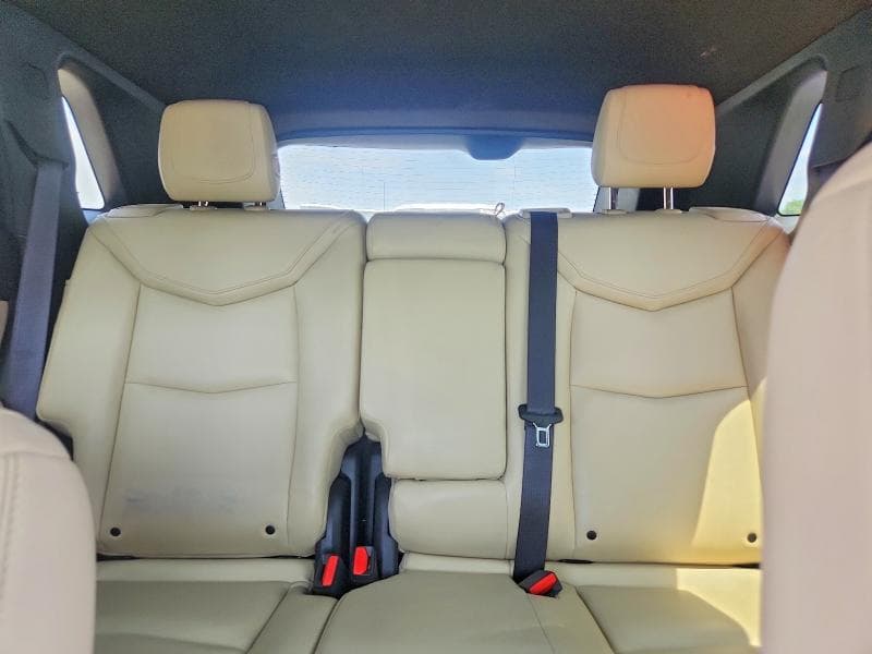 2017 CADILLAC XT5 10