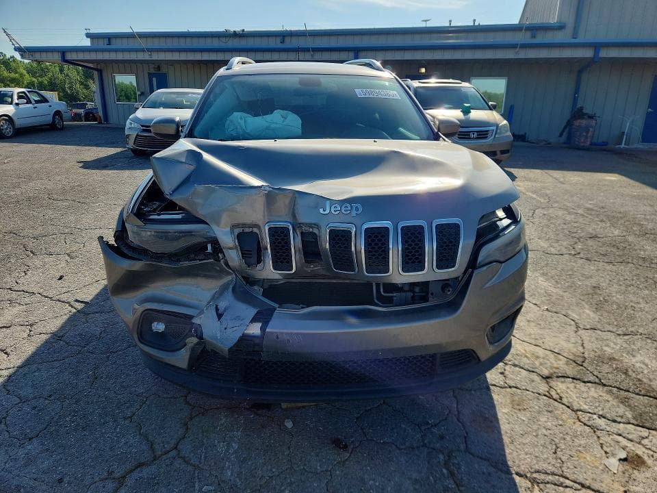 2019 JEEP CHEROKEE LATITUDE 5