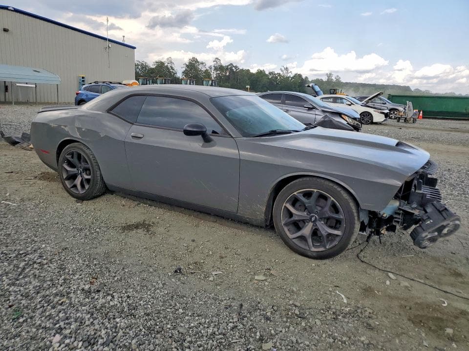 2019 DODGE CHALLENGER GT 4
