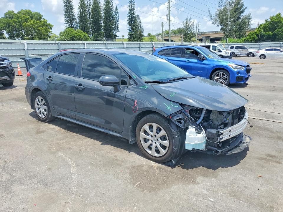 2025 TOYOTA COROLLA LE 4