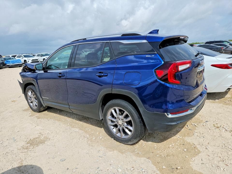 2022 GMC TERRAIN SLT 2