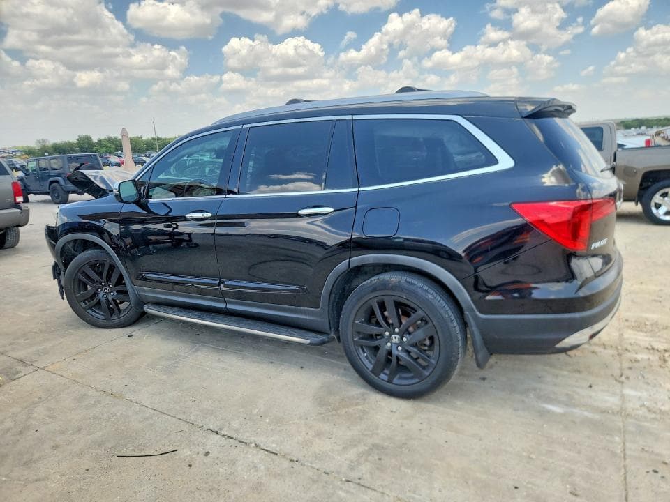 2017 HONDA PILOT ELITE 2