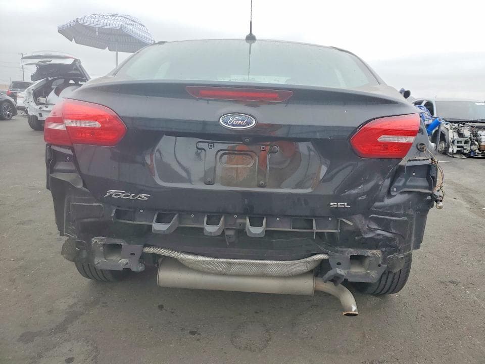 2018 FORD FOCUS SEL 6