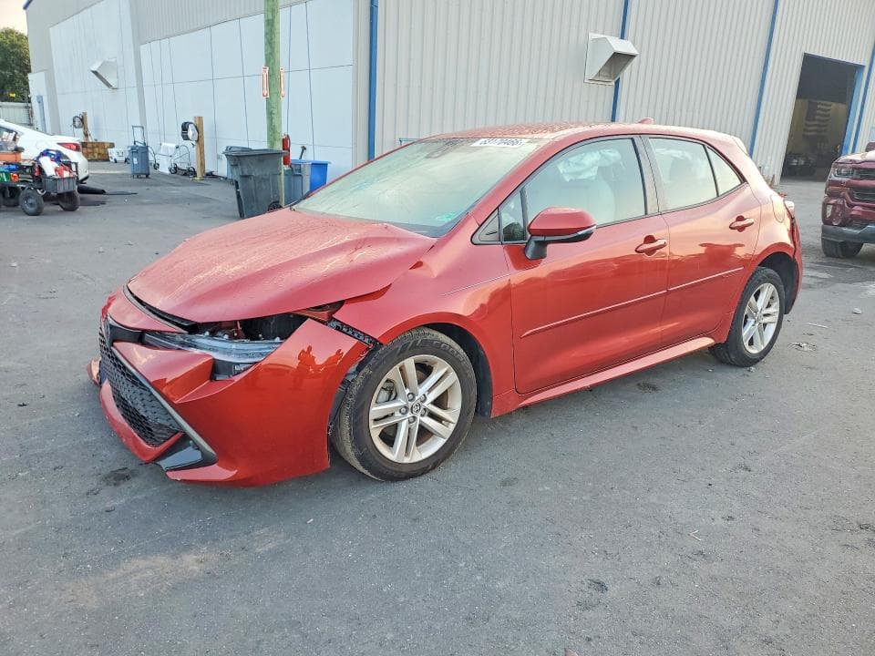 2019 TOYOTA COROLLA HATCHBACK SE - 1