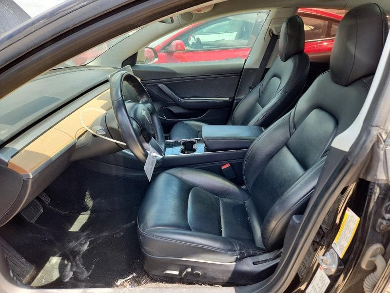2018 TESLA MODEL 3 7