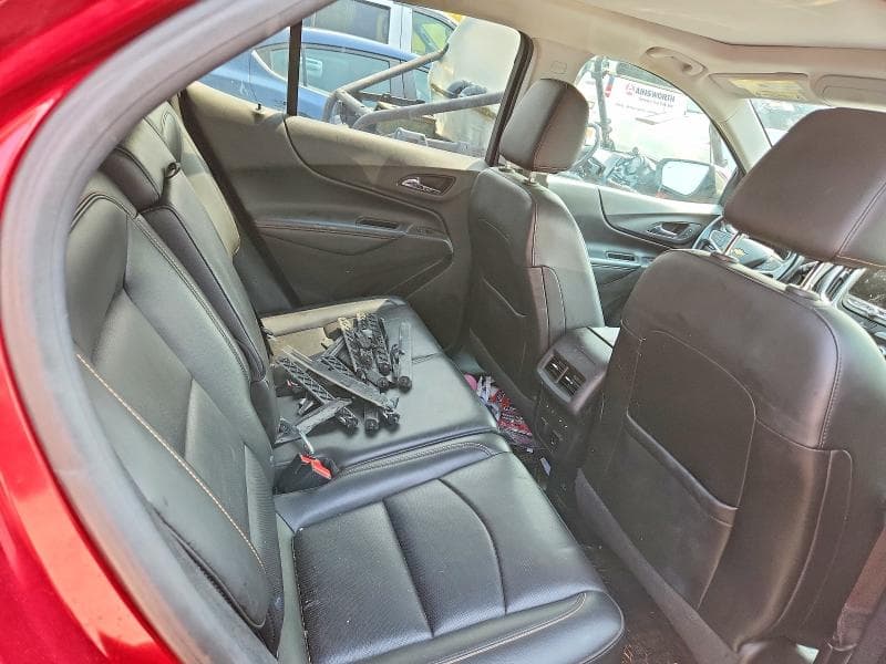 2018 CHEVROLET EQUINOX PREMIER 11