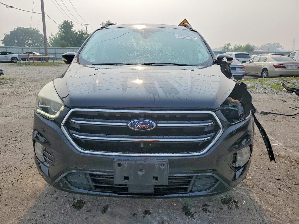 2017 FORD ESCAPE TITANIUM 5